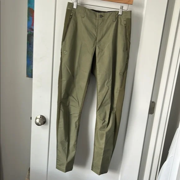 NWOT Fjällräven Specialized Women's Pants